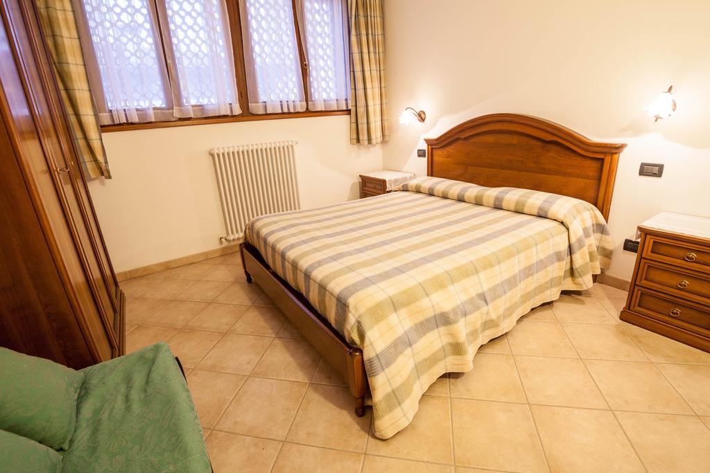 Agriturismo Ai Tre Fienili Ponti sul Mincio Δωμάτιο φωτογραφία